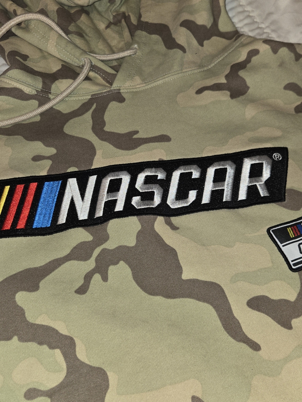 Nascar Camo Hoodie - Tan & Brown - Picture 7 of 16